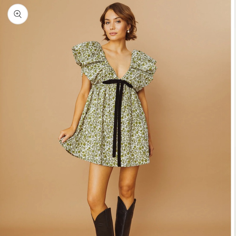 FEW MODA DiDi Dress Size Small. BNWT